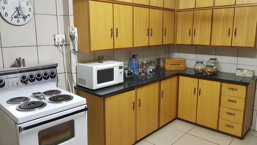 3 Bedroom Property for Sale in Kromkloof North Sh Free State